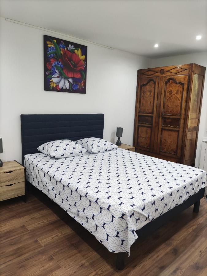 Maison Confortable A Ansouis Dans Le Luberon Ngoại thất bức ảnh