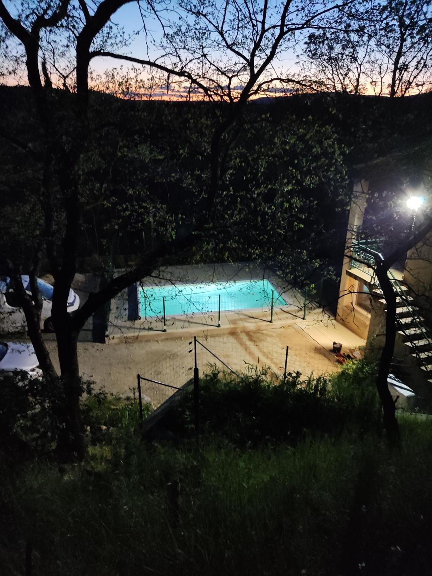 Maison Confortable A Ansouis Dans Le Luberon Ngoại thất bức ảnh