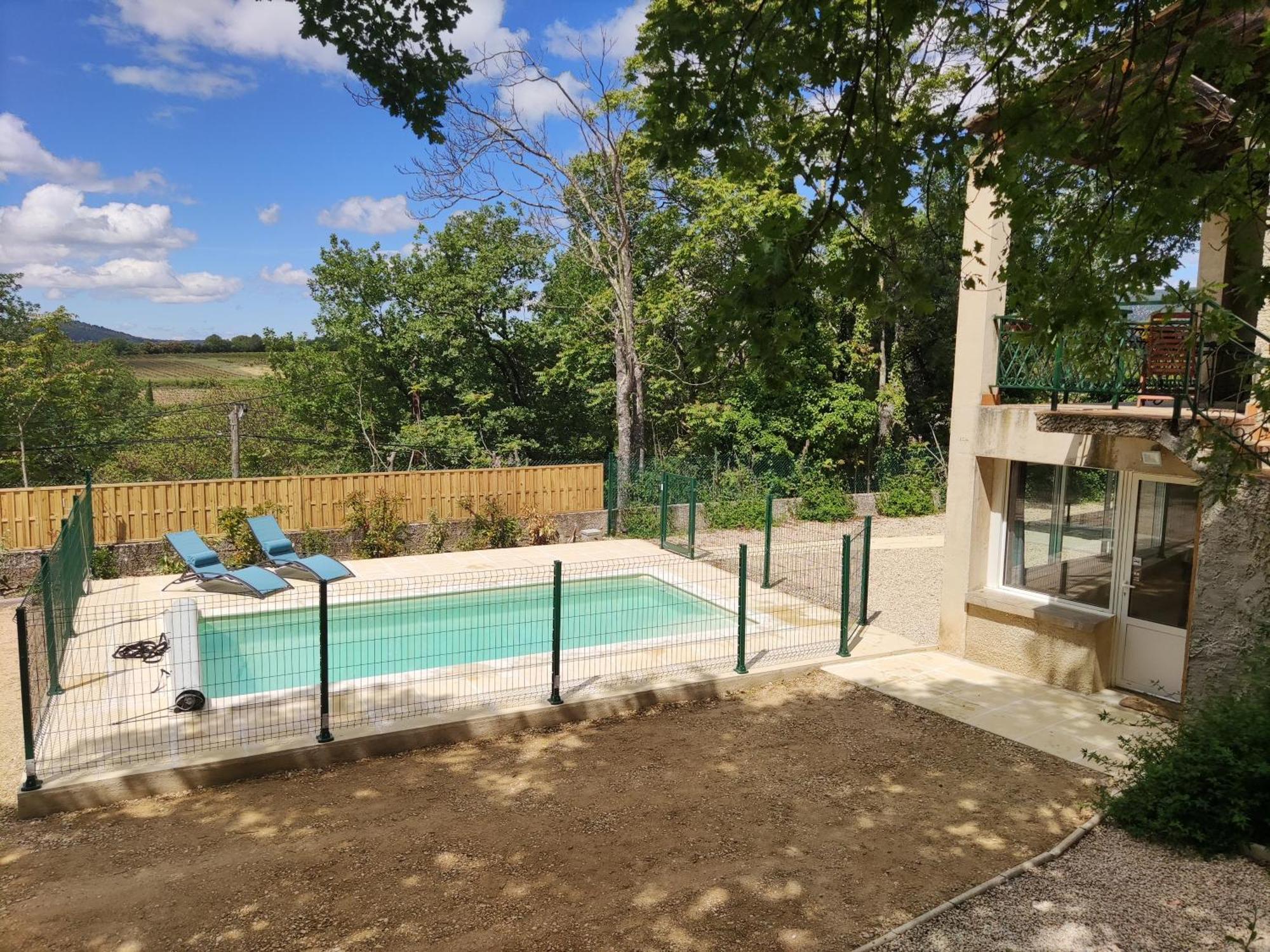 Maison Confortable A Ansouis Dans Le Luberon Ngoại thất bức ảnh