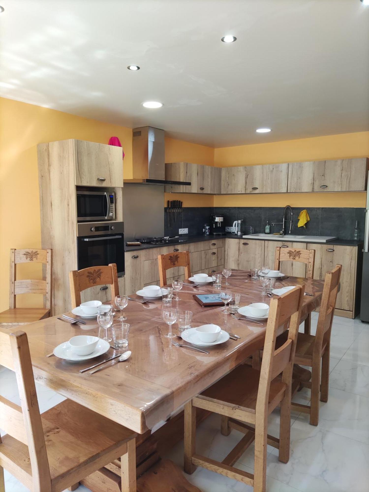 Maison Confortable A Ansouis Dans Le Luberon Ngoại thất bức ảnh